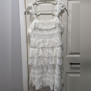 NWT lace tiered dress